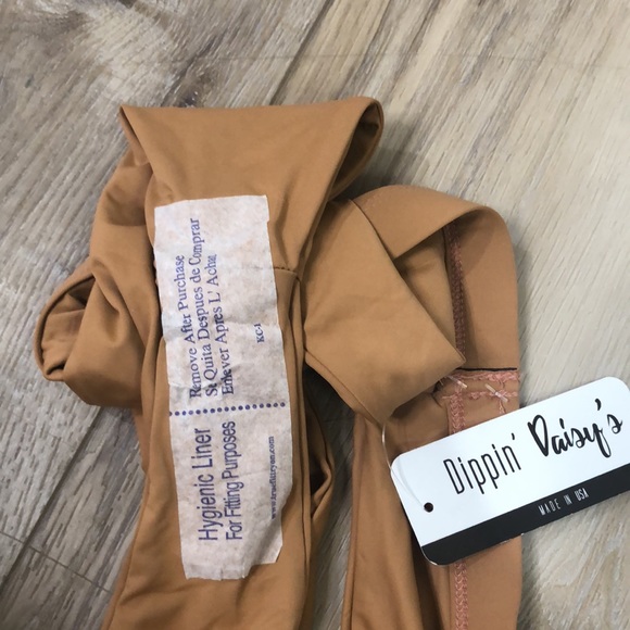 🆕 DIPPIN DAISYS 2 pc - Picture 7 of 9